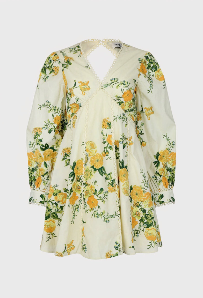 chic size inclusive model wearing JessaKae Lettie Dress