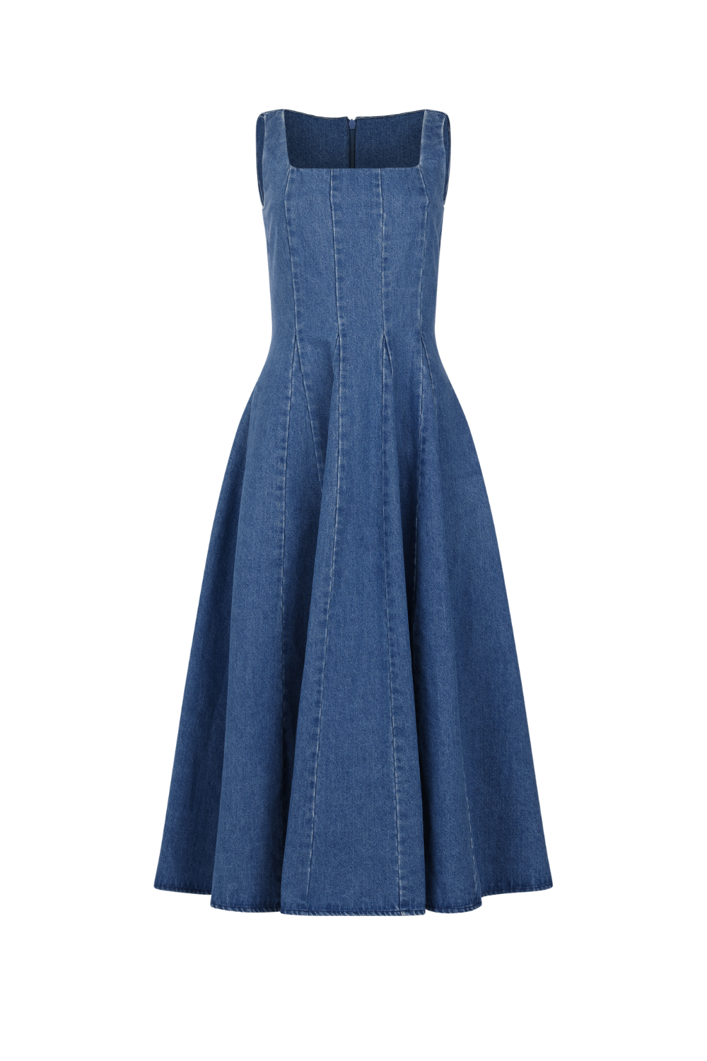 chic size inclusive model wearing JessaKae Cassie Dress