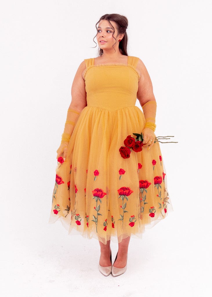 chic size inclusive model wearing JessaKae Belle Dress Dresses Dress_Belle Yellow/ L