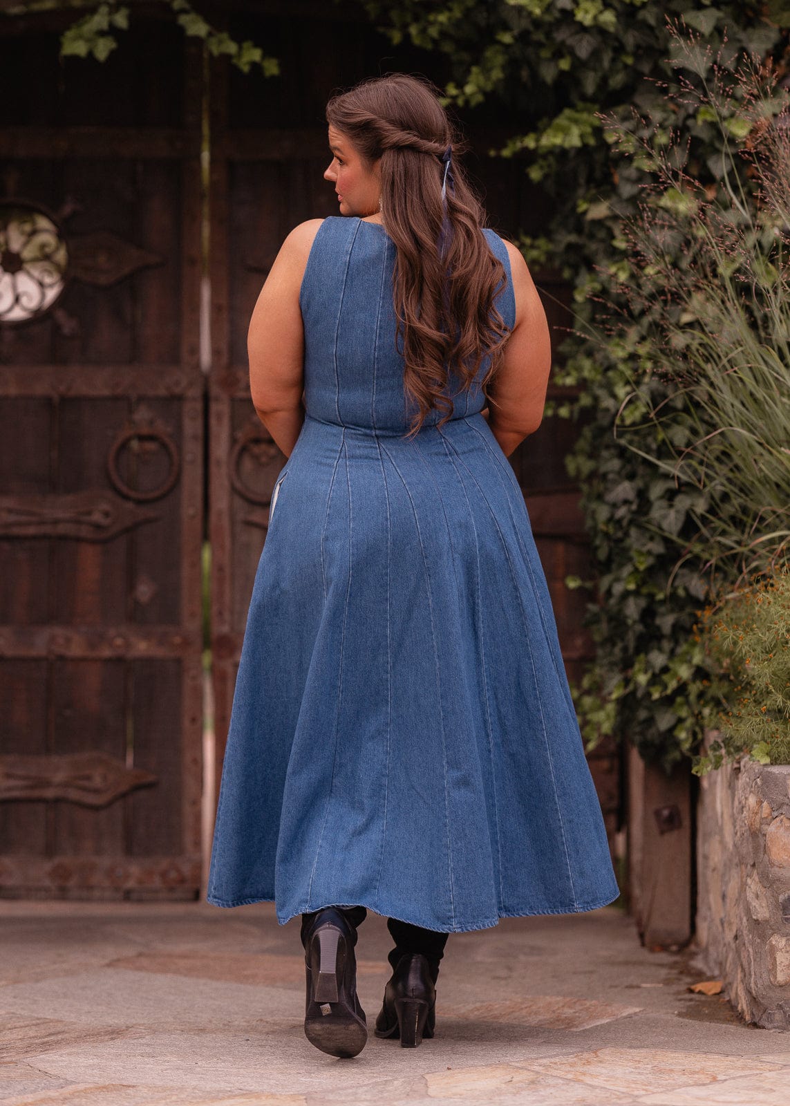 chic size inclusive model wearing JessaKae Cassie Dress