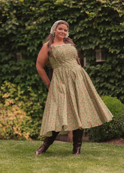 chic size inclusive model wearing JessaKae Elise Dress