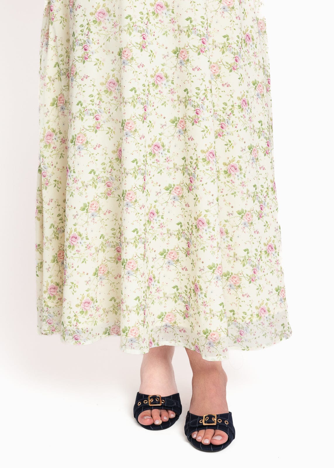 chic size inclusive model wearing JessaKae Elodie A-line Floral Midi Dress - Cream