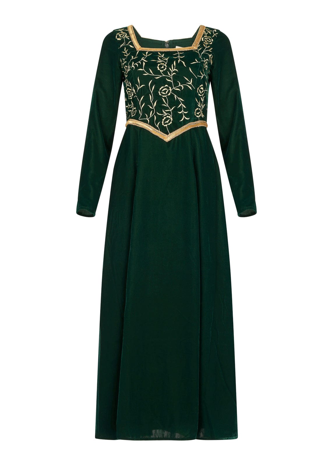 chic size inclusive model wearing JessaKae Fiona Dress