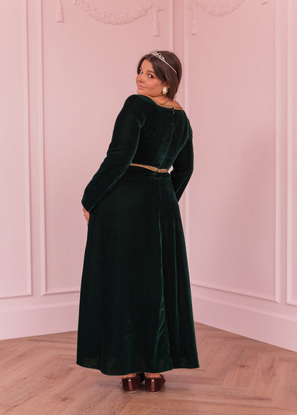 chic size inclusive model wearing JessaKae Fiona Dress