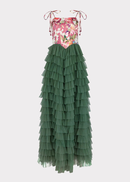 chic size inclusive model wearing JessaKae Georgiana Dress