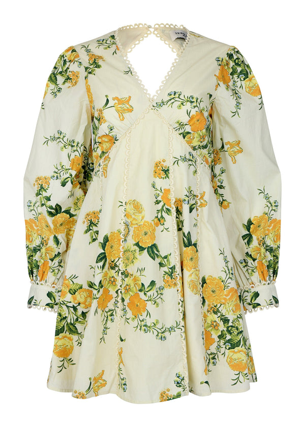 chic size inclusive model wearing JessaKae Lettie Dress