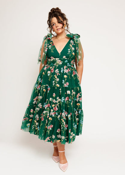 chic size inclusive model wearing JessaKae Margaret Floral Midi Dress Emerald Dresses