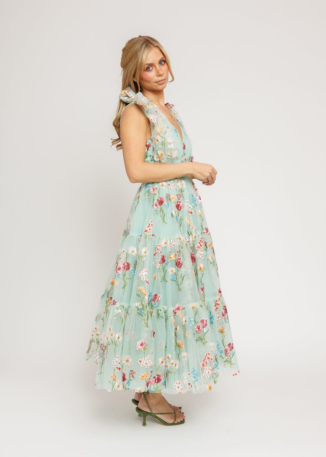 green emerald velvet dress Rihoas Floral Burnout Spaghetti Strap Midi Dress