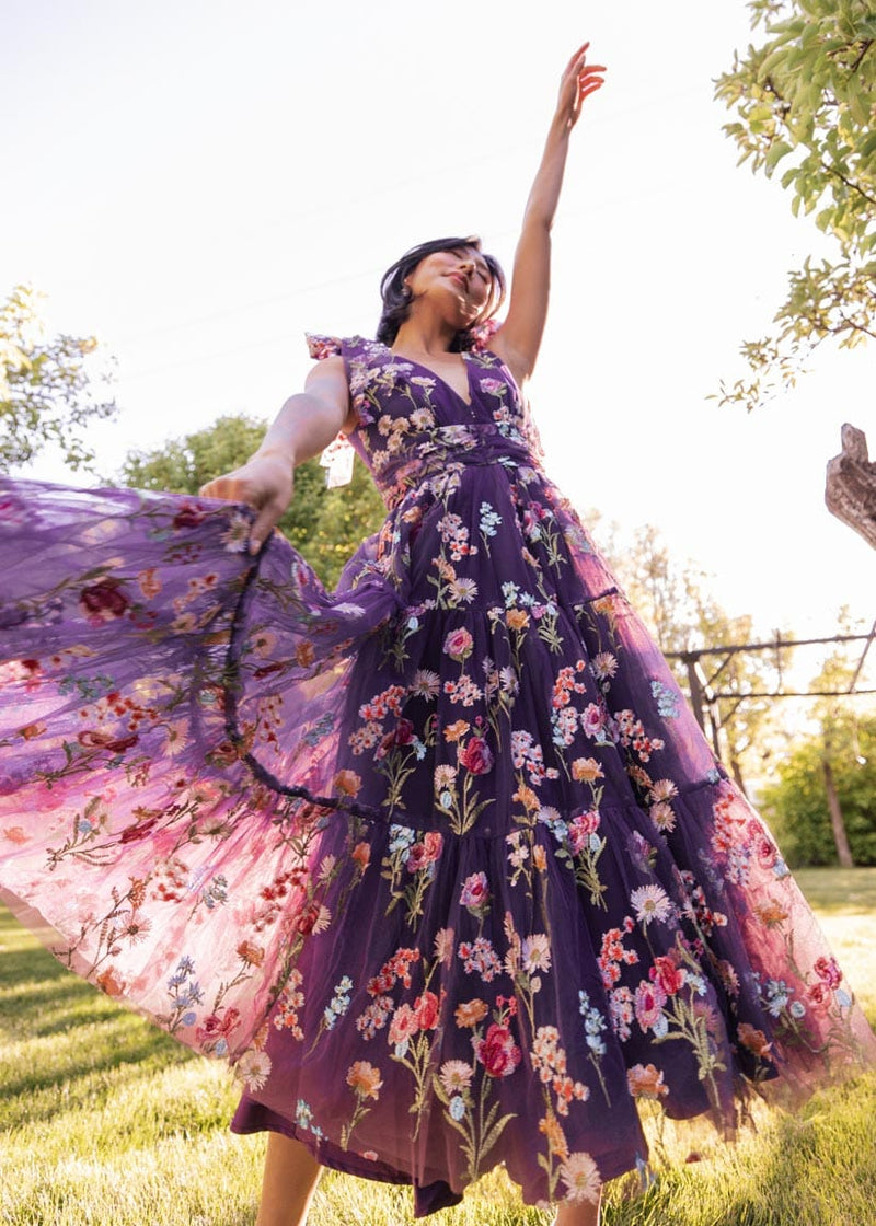 chic size inclusive model wearing JessaKae Margaret Midi Dress Dresses_Purple Floral