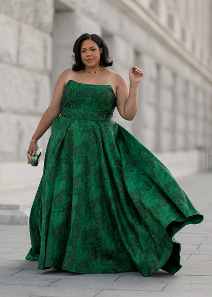 chic size inclusive model wearing JessaKae Rayne Dress