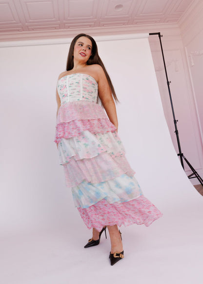 chic size inclusive model wearing JessaKae Rosemary Strapless Tiered Maxi Dress - Pink