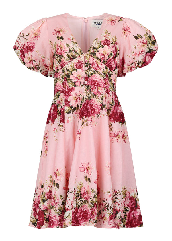 chic size inclusive model wearing JessaKae Sunday Dress