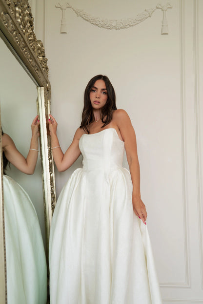 Victoria Wedding Dress