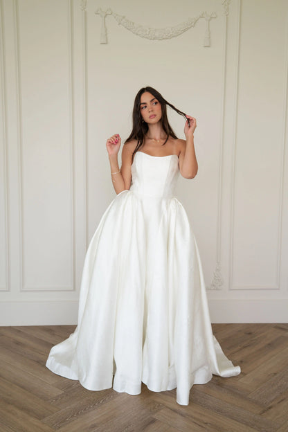 Victoria Wedding Dress