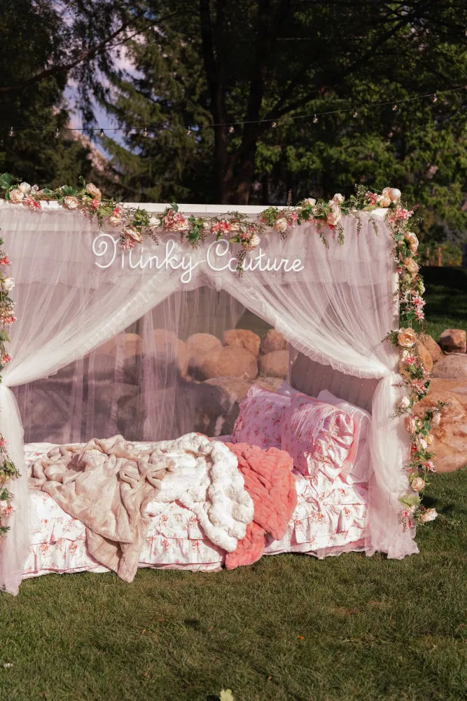 The booth we built for Minky Couture